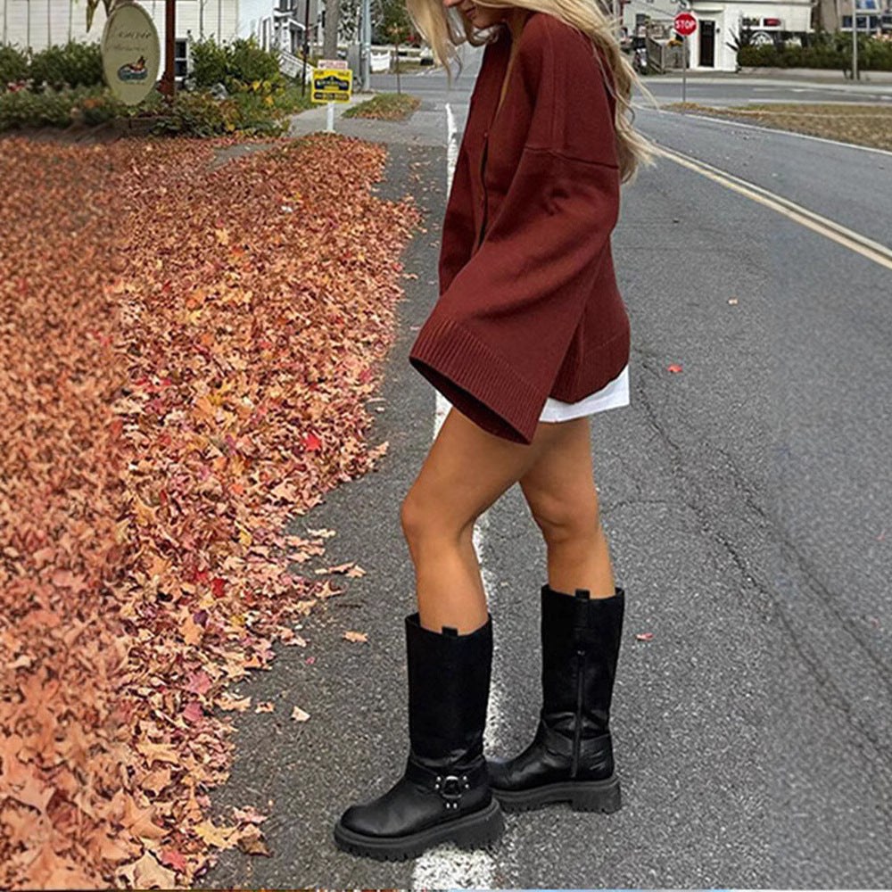 Casual cardigan for women with wide sleeves and button details Lune London