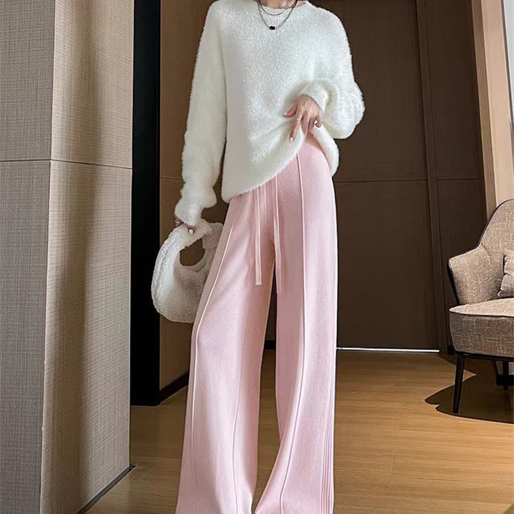 Pantalons en tricot de haute qualité pour femmes avec une taille douce et une élégante structure en rib Chic & Stil