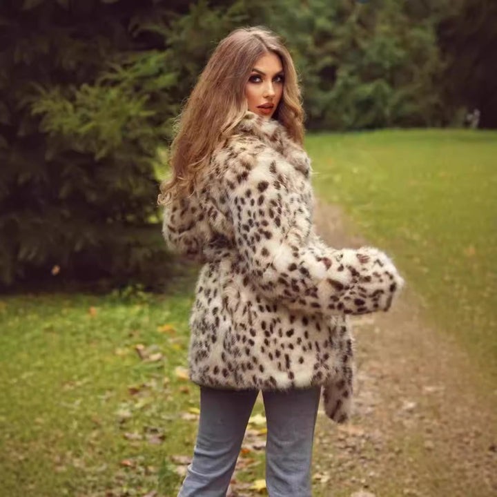 Elegant faux fur coat for women with belt and leopard print Lune London