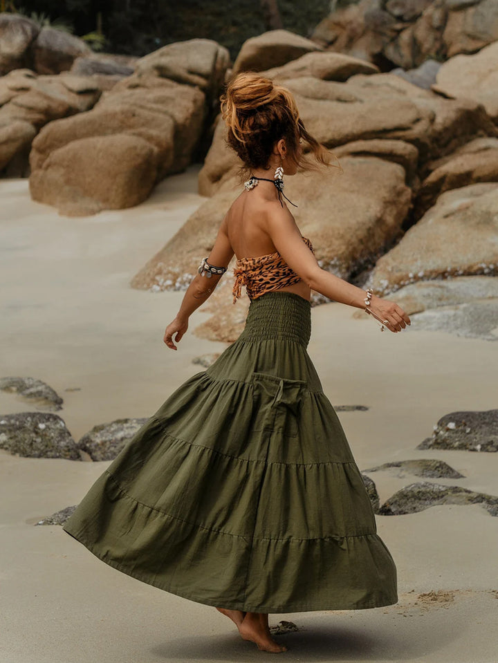 Casual long skirt for women with practical pockets and relaxed fit Lune London