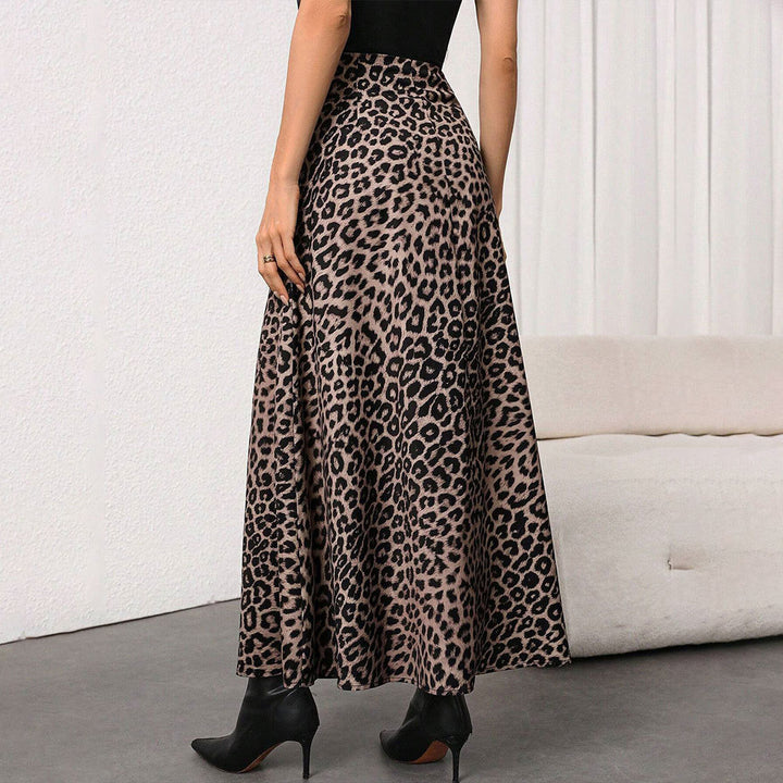 Jupe maxi pour femmes avec un motif léopard élégant et une taille haute Chic & Stil