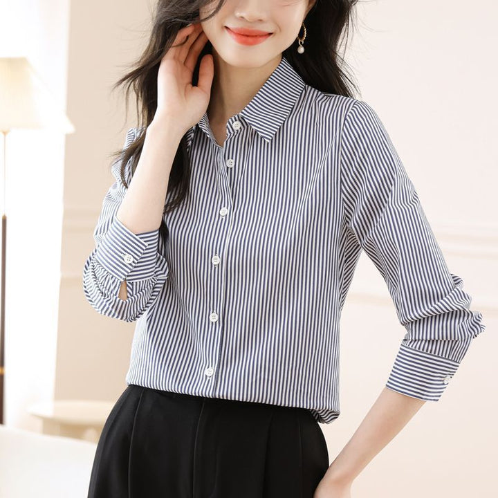 Chemisier rayé pour femmes avec col élégant Chic & Stil