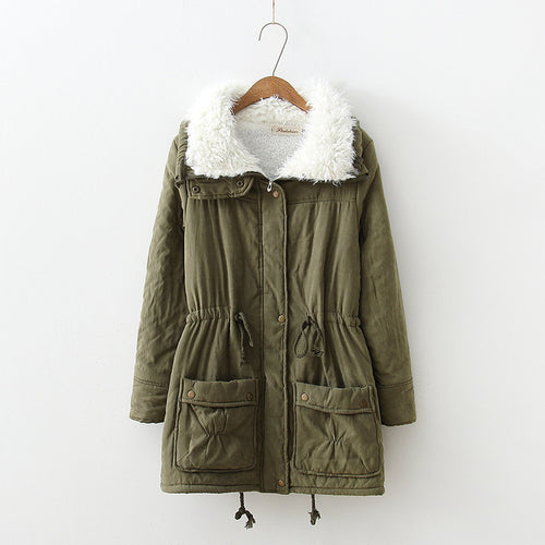 Women's winter coat, straight cut, with faux fur collar and practical pockets Lune London