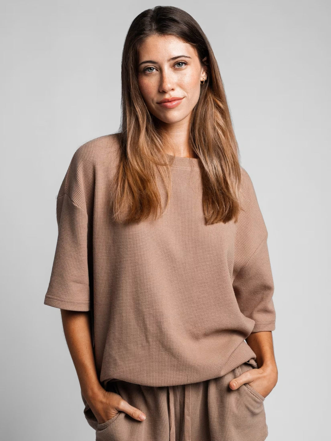 Casual waffle-knit set for women with a loose fit and comfortable adjustment Lune London