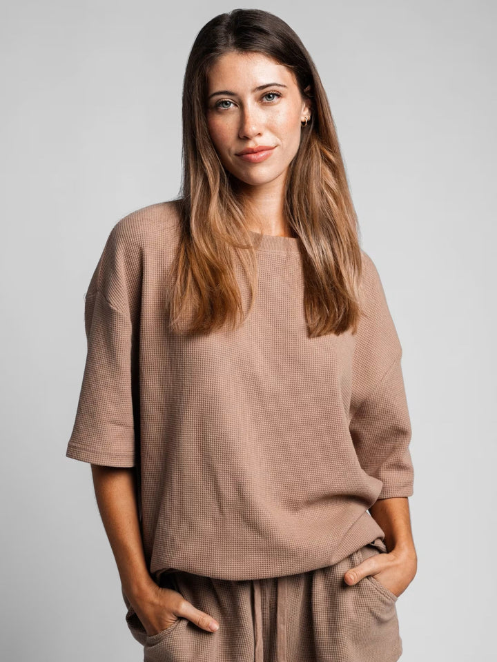 Casual waffle-knit set for women with a loose fit and comfortable adjustment Lune London
