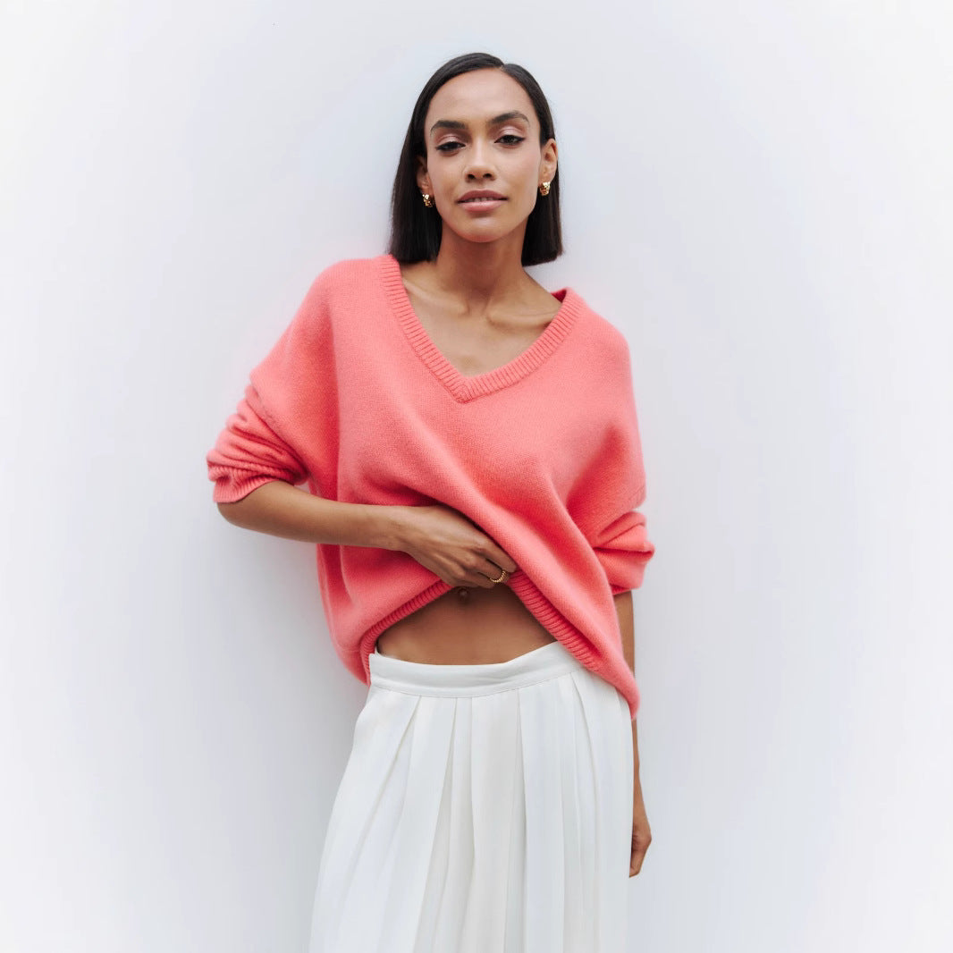 Viscose sweater for women with deep V-neckline and wide edges Lune London