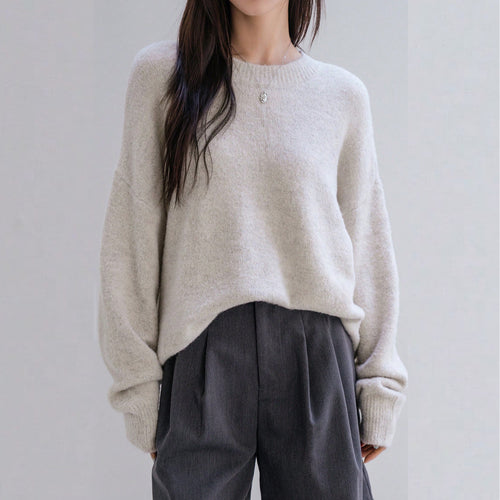 Oversized knit sweater for women with a soft fleece and modern details Lune London