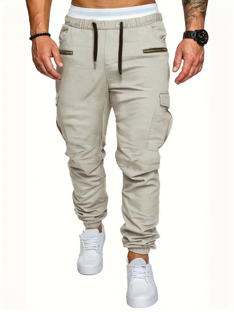 Lune London | Men's cargo jogging pants with elastic waistband and practical zip pockets