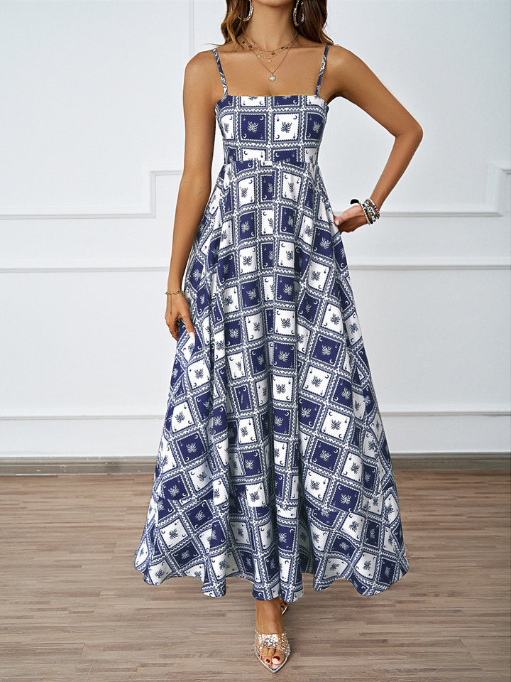 Maxi dress for women with graphic pattern Chic & Stil
