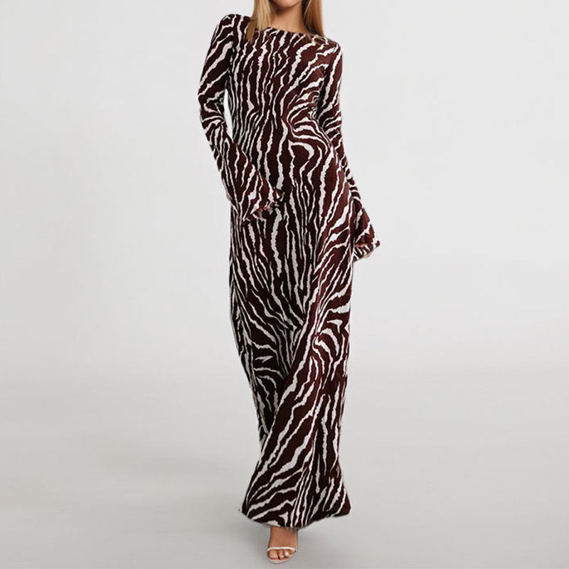 Robe Maxi Longue pour Femmes avec Imprimé Animal et Tissu Scintillant Chic & Stil