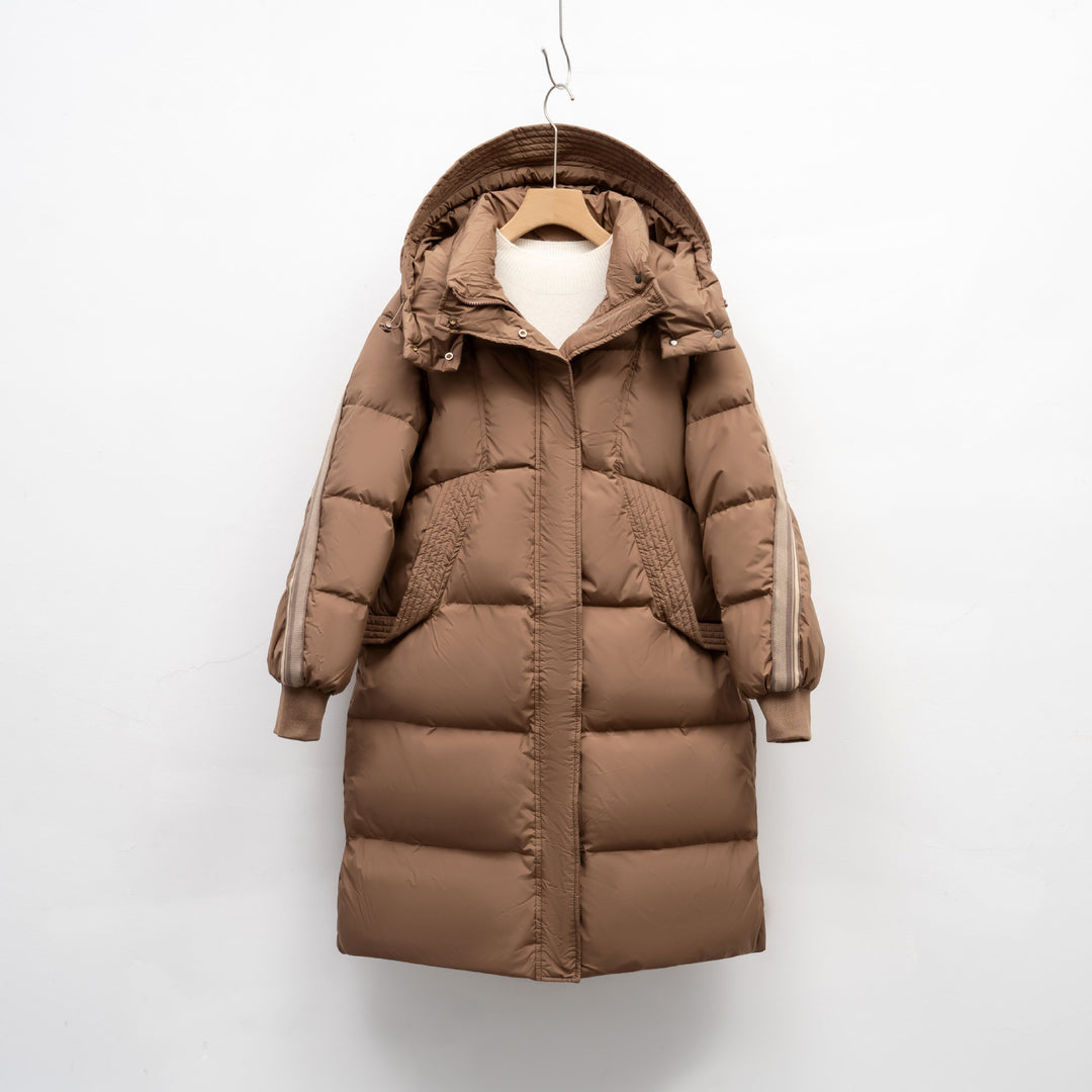 Insulated winter coat for women with functional pockets and adjustable hood Lune London