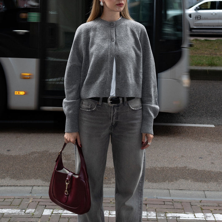 Elegant women's knitted cardigan with trendy collar and button details Lune London