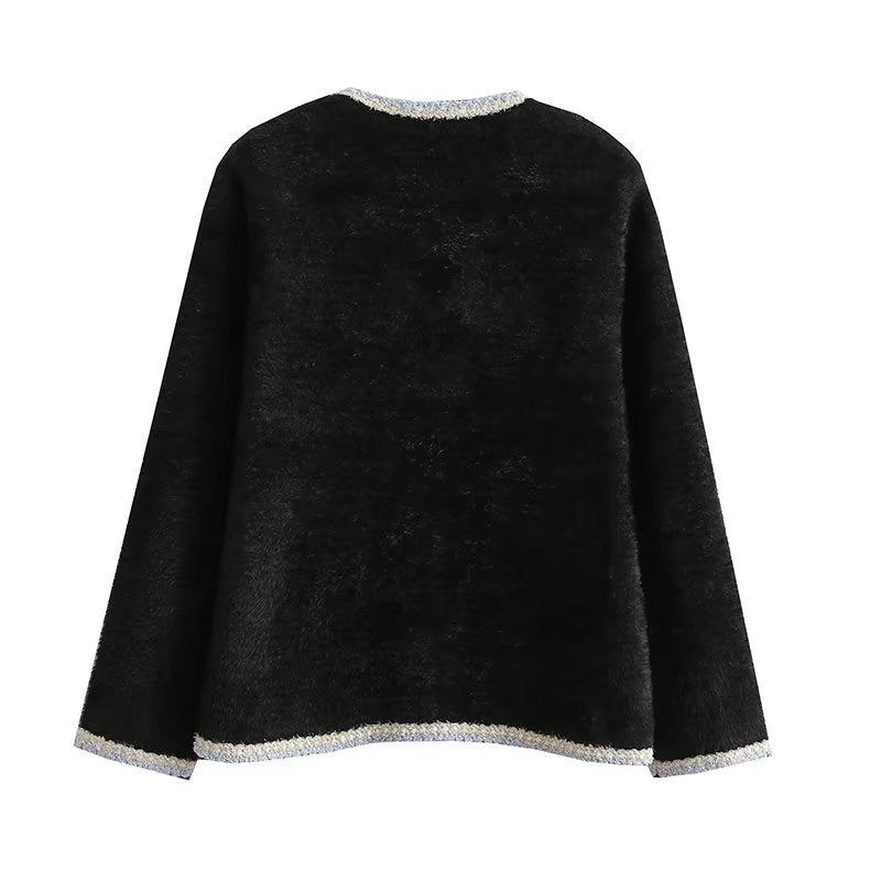 Elegant knitted cardigan for women with decorative pearl buttons and practical pockets Lune London