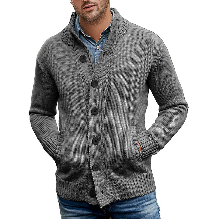Knitted jacket for men with a modern design and practical pockets Lune London