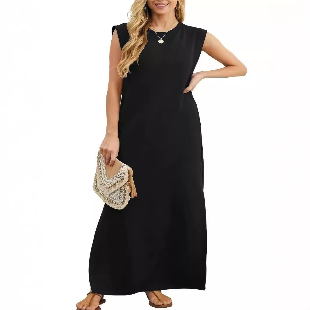 Maxi dress for women with clean lines and modern details on the shoulders Lune London