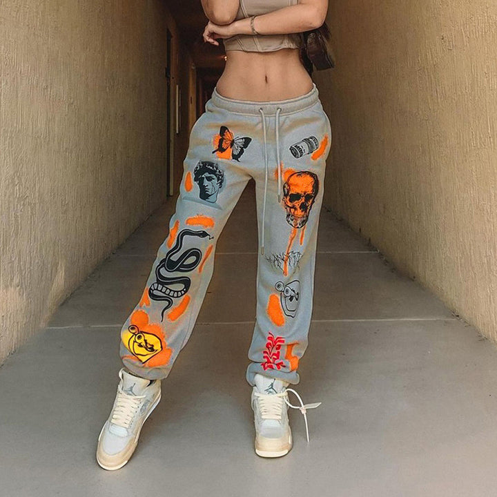 Stylish leisure pants for ladies with a unique graphic print and a comfortable fit Lune London