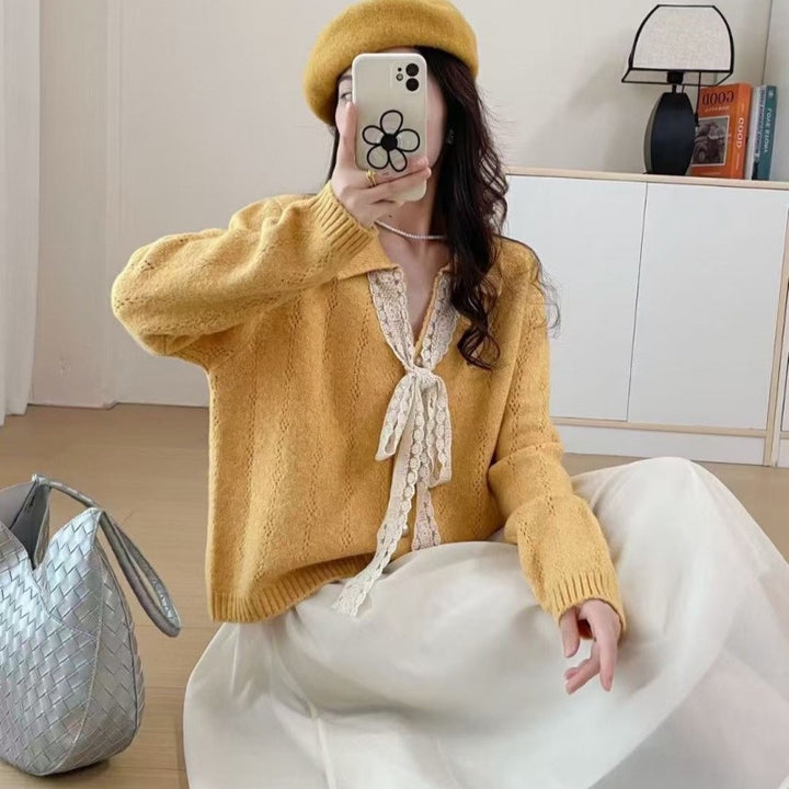 Pull en cachemire pour femmes avec détails en dentelle et coupe décontractée Chic & Stil