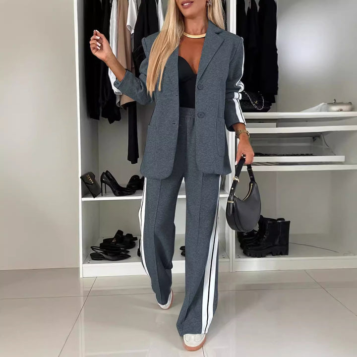 Stylish business suit set for women with wide pants and casual blazer Lune London