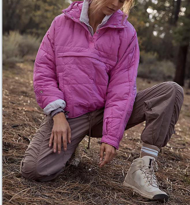 Casual winter jacket for women with quilted design and collar Lune London