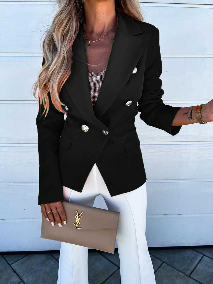 Veste blazer femme mode avec fermeture à double boutonnage et accents élégants Chic & Stil