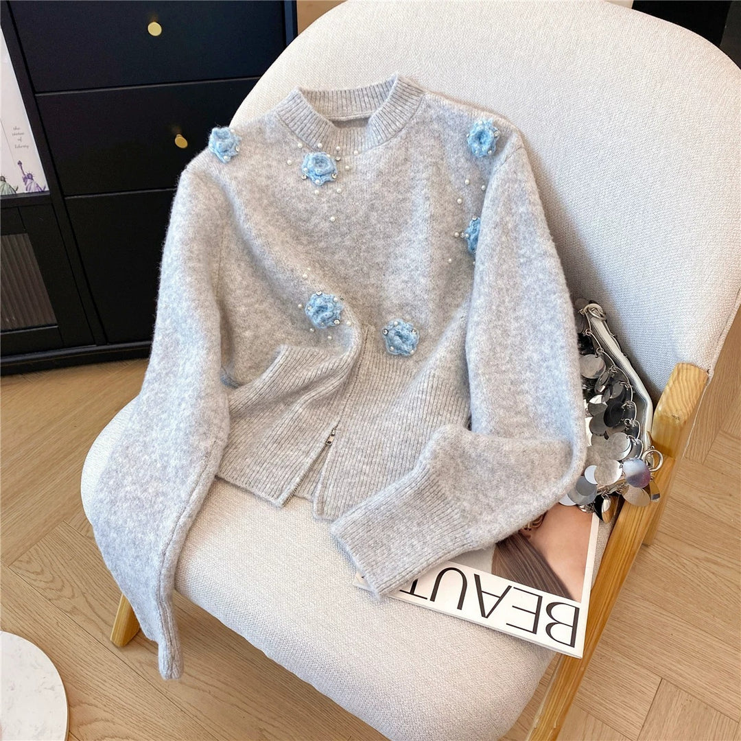 Pull Femme avec design floral texturé et ornements en perles Chic & Stil