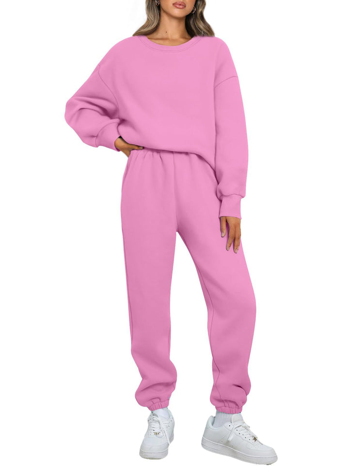 Women's comfortable leisure suit with oversized cut and elastic waistband Chic & Stil