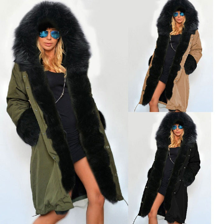 Elegant winter coat for women with luxurious faux fur trim Lune Londonl
