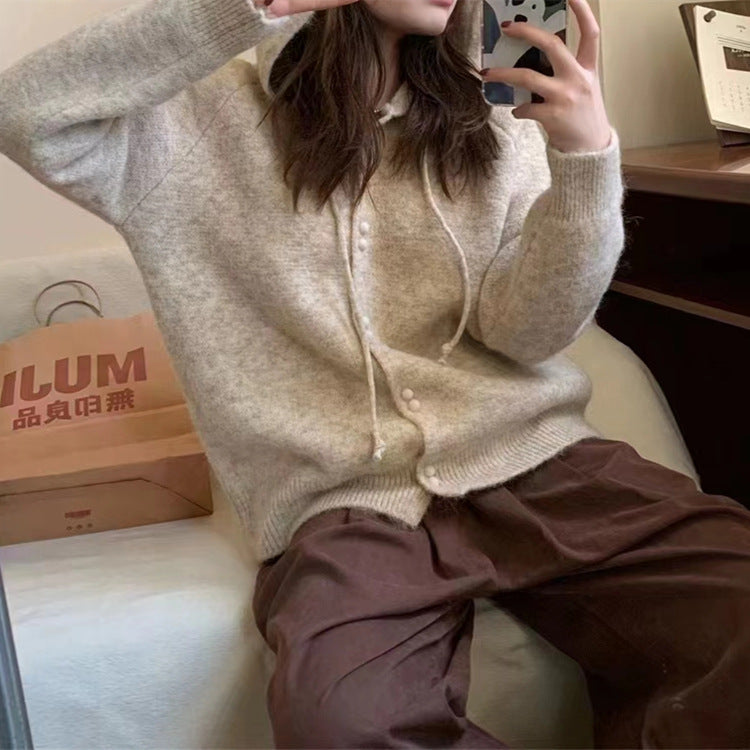 Pull en tricot décontracté pour femmes avec détails de boutons Chic & Stil