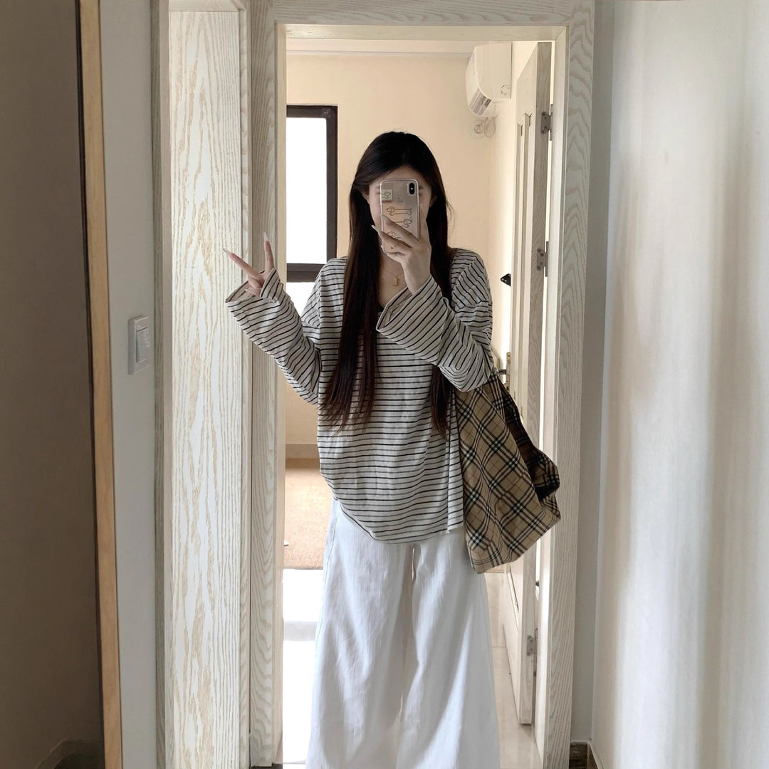 Women's casual long-sleeve T-shirt with maritime striped pattern Chic & Stil