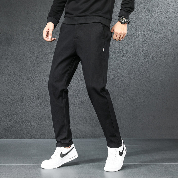Comfortable and stylish leisure pants for men Lune London