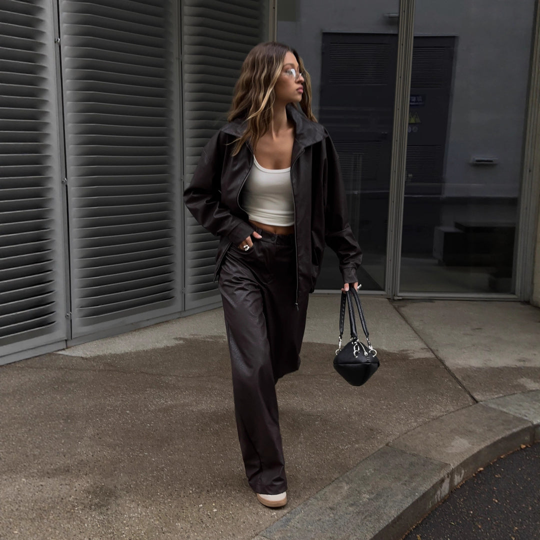 Casual synthetic leather set for women with oversized jacket and comfortable pants Lune London