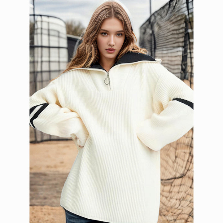 Oversized sporty sweatshirt for women with zipper and wide sleeves Lune London