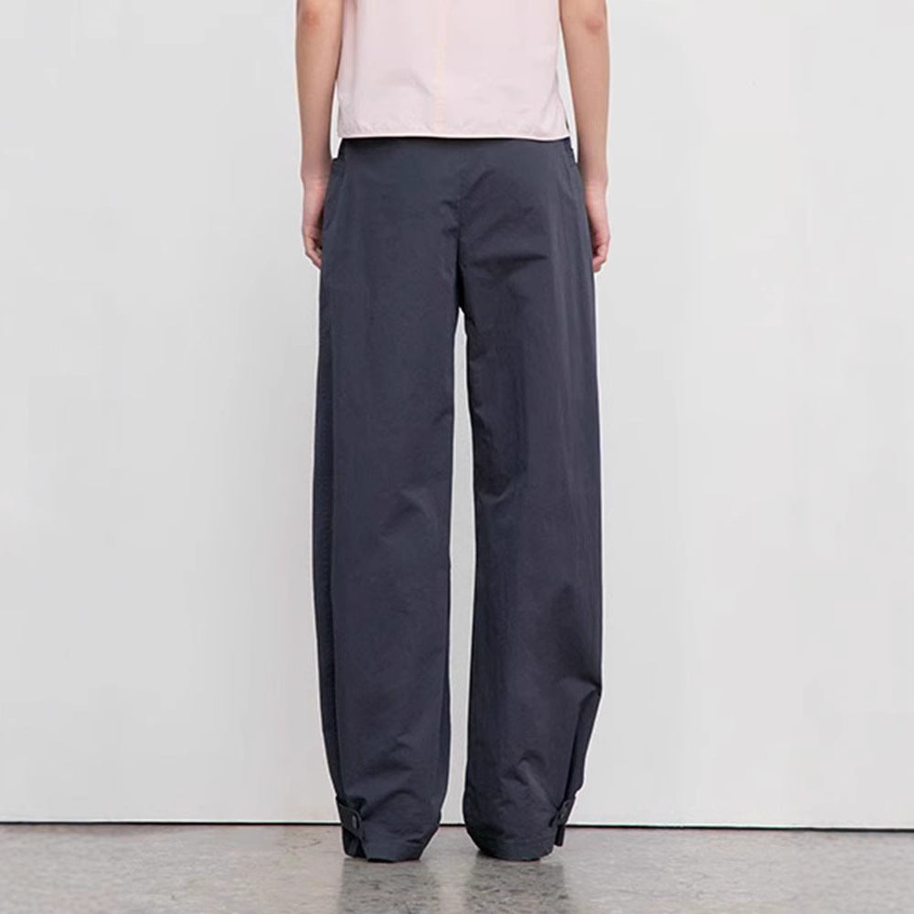 Pantalons en tissu à coupe large pour femmes avec ceinture tonale Chic & Stil