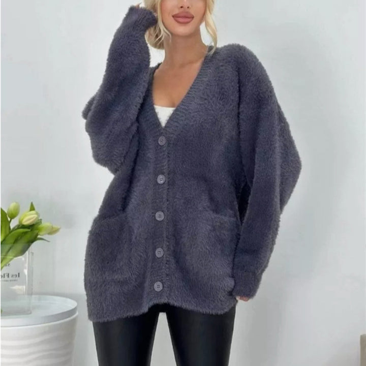 Ladies Plush Cardigan with Large Pockets and Relaxed Fit Lune London
