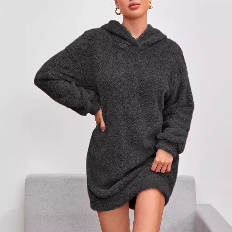 Oversized cozy hooded dress for women in soft fleece Lune London