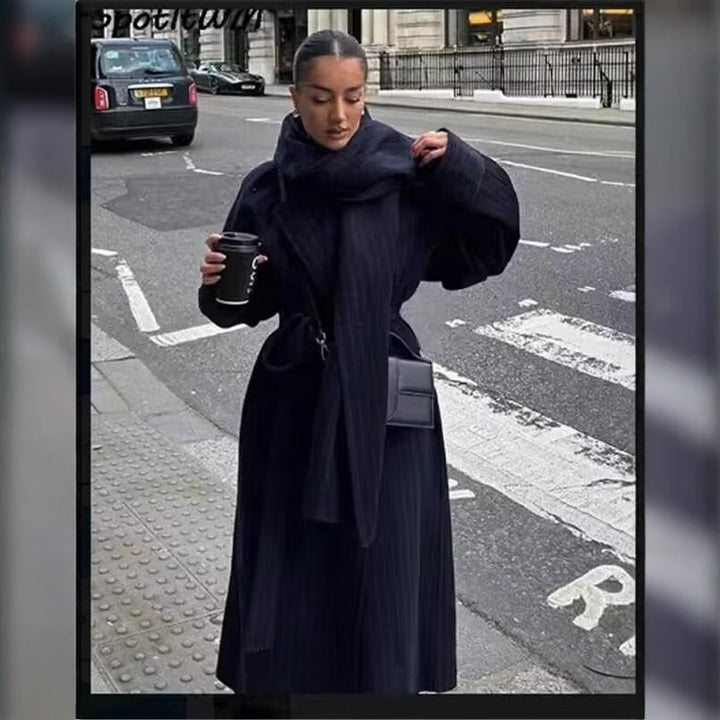 Elegant coat for ladies with wide neckline and tie belt Lune London