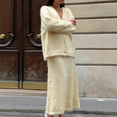 Ladies soft plush cardigan Lune London