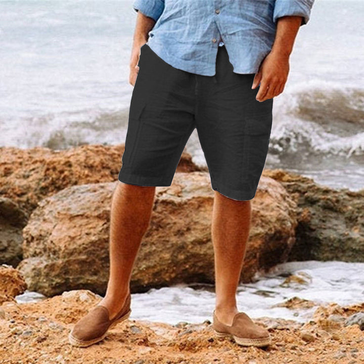 Practical leisure shorts for men with multiple pockets Lune London