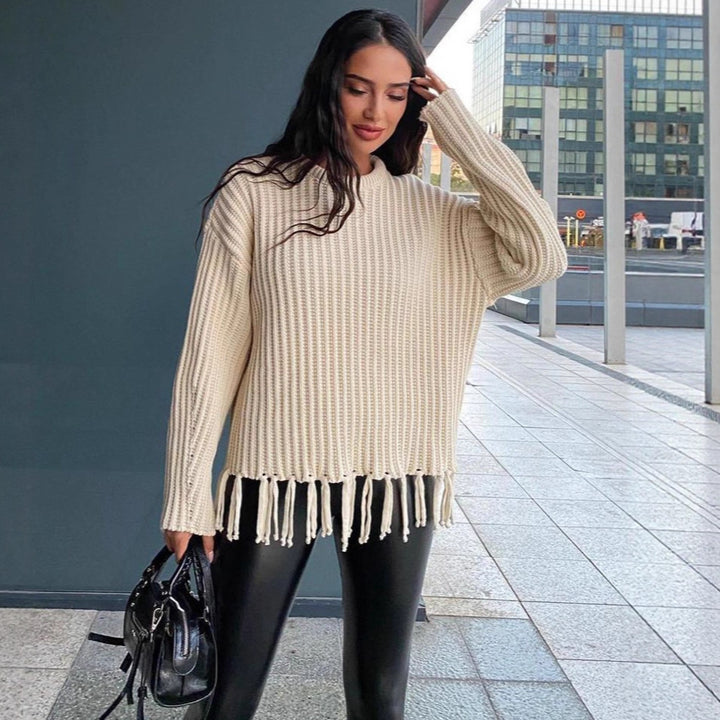 Ladies fashionable knit sweater with fringes Lune London