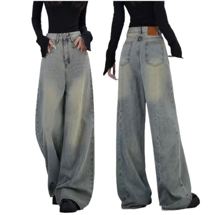 Lune London | Women's trendy baggy jeans with high waistband and wide legs