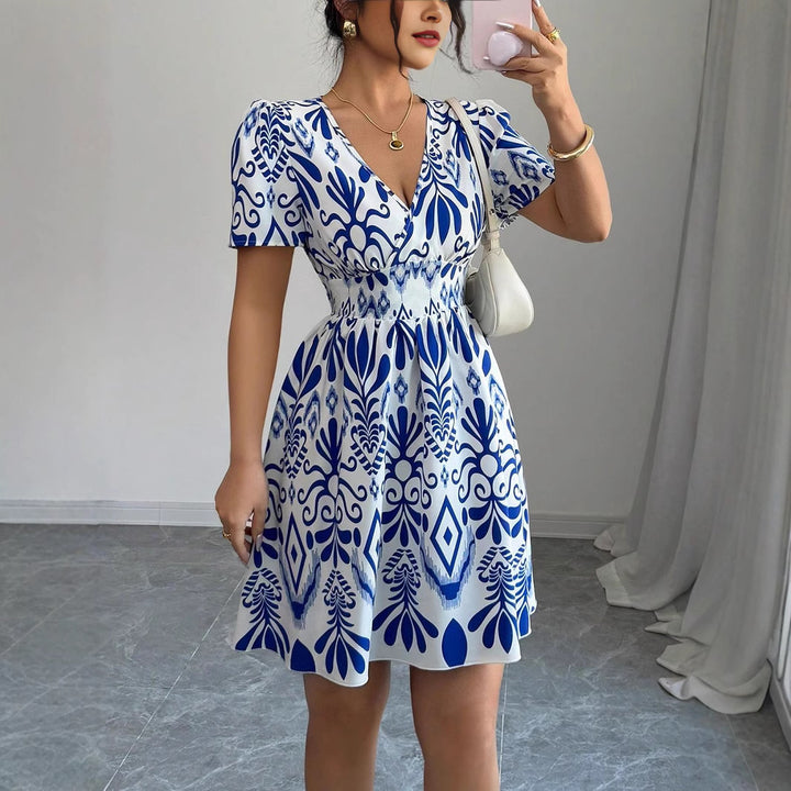Playful summer dress for women with V-neck Lune London