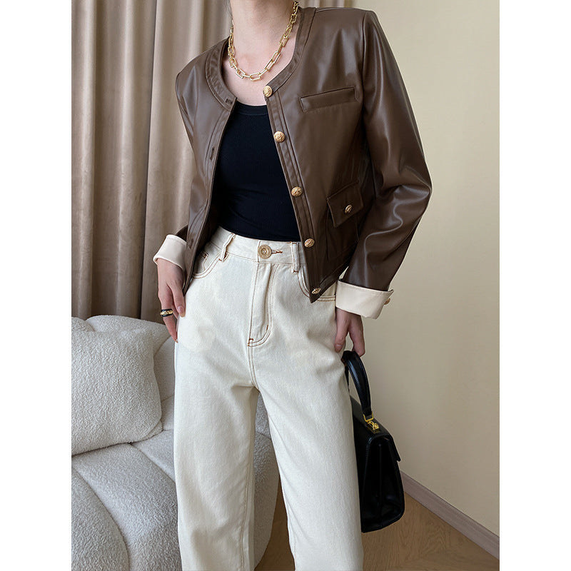Ladies fashionable faux leather jacket with diagonal cuts Chic & Stil