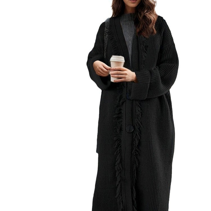 Chunky knit cardigan for women with a casual fringe design Lune Londonl