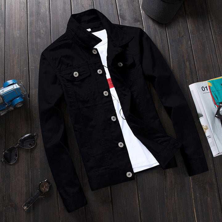 Women's denim jacket with a modern cut and practical pockets Lune London
