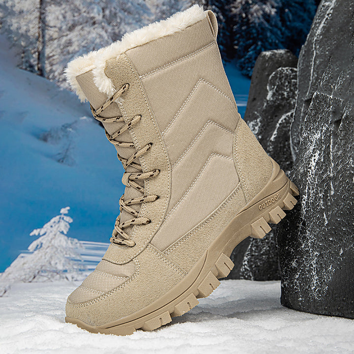 Women's winter boots with non-slip sole and insulated inner lining Lune London