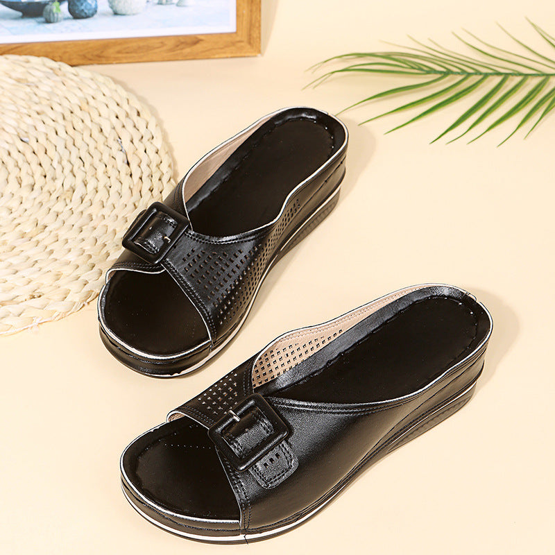 Comfortable wedge sandals for women with trendy buckle Lune London