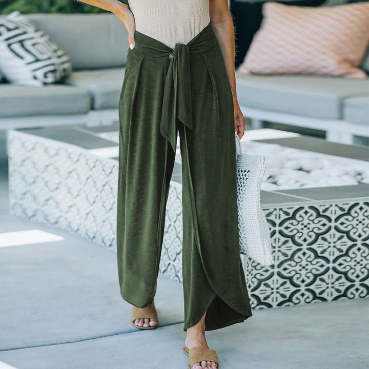 Wide chino pants for women with decorative belt Lune London