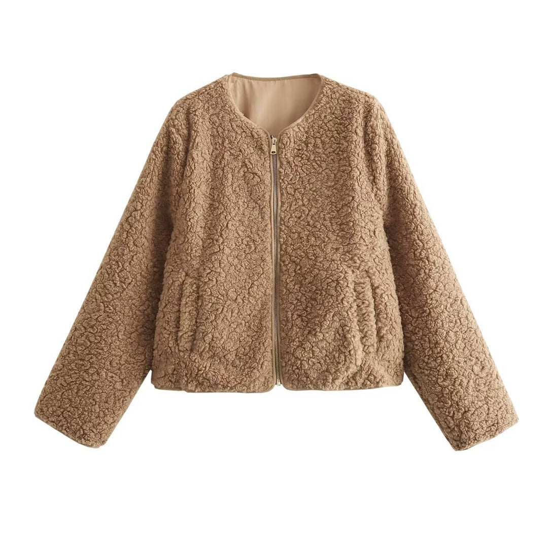 Ladies teddy coat with zipper and practical pockets Lune London