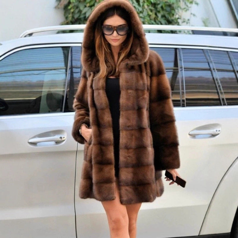 Ladies Faux Fur Coat with Hood and Cozy Lining Lune London