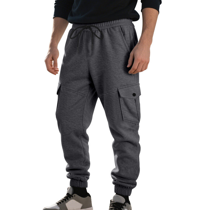 Comfortable cargo jogging pants for men with elastic waistband and practical side pockets Lune London